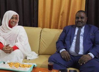 وزيرالاستثمار والصناعة يتفقد المجلس الاعلي للسياحة وزيرالاستثمار والصناعة يتفقد المجلس الاعلي للسياحة