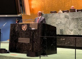 رئيس مجلس السيادة يطالب المجتمع الدولي بتصنيف الدعم السريع كمجموعةإرهابية رئيس مجلس السيادة يطالب المجتمع الدولي بتصنيف الدعم السريع كمجموعةإرهابية