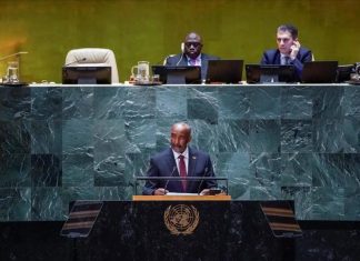 البرهان يطالب بتصنيف الدعم السريع “مجموعة إرهابية” البرهان يطالب بتصنيف الدعم السريع "مجموعة إرهابية"