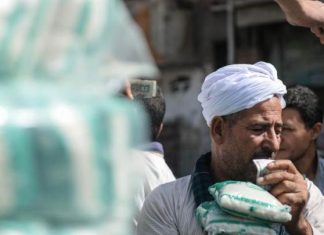 5 شركات تحتكر تجارة السكر في مصر 5 شركات تحتكر تجارة السكر في مصر