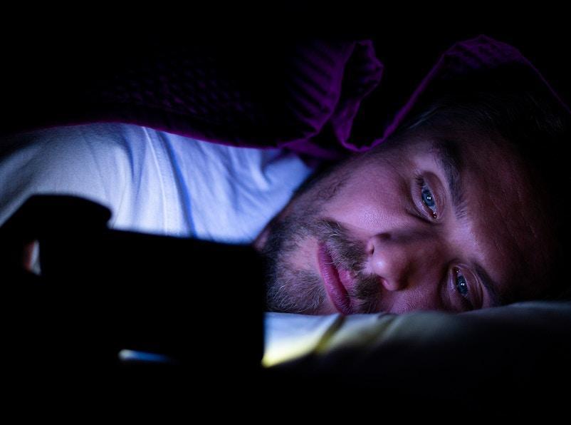 السهر ليلا قد يزيد خطر الإصابة بمرض السكري السهر ليلا قد يزيد خطر الإصابة بمرض السكري