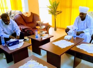 الجهاز القضائي والتخطيط العمراني بالفاشر يبحثان استئناف العمل بتسجيلات الاراضي الجهاز القضائي والتخطيط العمراني بالفاشر يبحثان استئناف العمل بتسجيلات الاراضي