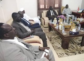 بادى يستمع لتنوير لزيارةاللجنةالإتحادية لحصر جرائم ميليشيا الدعم السريع المحلولة بادى يستمع لتنوير لزيارةاللجنةالإتحادية لحصر جرائم ميليشيا الدعم السريع المحلولة