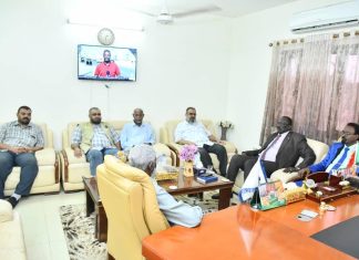 اجتماع مشترك لحاكم النيل الأزرق مع مؤسسة البصر الخيرية اجتماع مشترك لحاكم النيل الأزرق مع مؤسسة البصر الخيرية