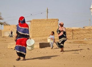 سودانيون في الخرطوم يرفضون مغادرة منازلهم: هنا ممتلكاتنا وذكرياتنا سودانيون في الخرطوم يرفضون مغادرة منازلهم: هنا ممتلكاتنا وذكرياتنا