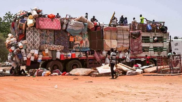 إيقاف الحرب... حلم السودانيين الذي تبدده القذائف