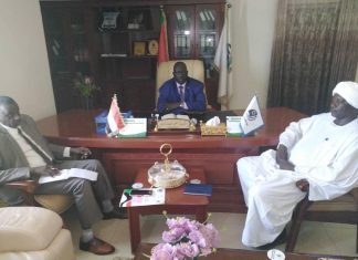 بادي يطلع علي التحديد التي تواجه توفير الخدمات بمنطقةكرن كرن بادي يطلع علي التحديد التي تواجه توفير الخدمات بمنطقةكرن كرن