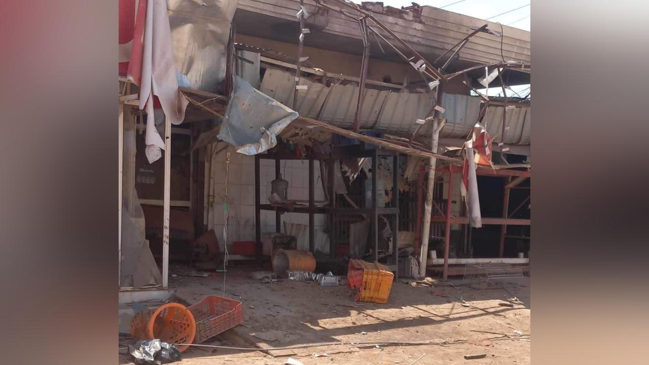 مقتل 3 مواطنين بحي امتداد ناصر بقذائف مدفعية مقتل 3 مواطنين بحي امتداد ناصر بقذائف مدفعية