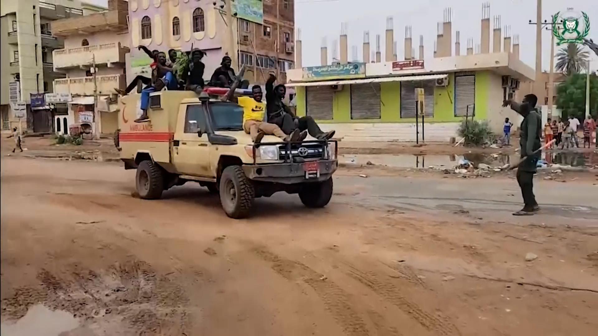 الجيش السوداني يعلن مقتل 9 مدنيين في قصف للدعم السريع بالخرطوم الجيش السوداني يعلن مقتل 9 مدنيين في قصف للدعم السريع بالخرطوم