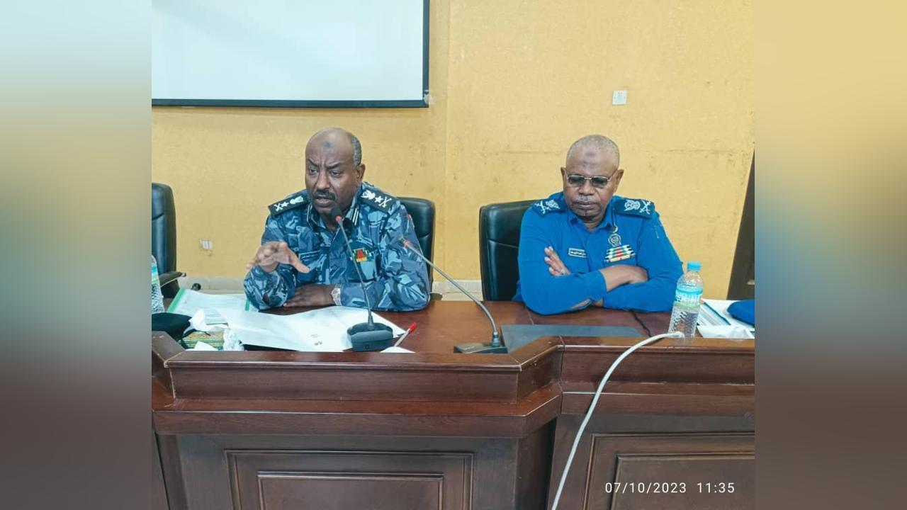 اجتماع هيئة قيادة شرطة نهر النيل يبحث عددا من الخطط