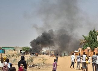 معارك شرسة بين الجيش السوداني وقوات الدعم في الأبيض ونيالا والطيران يدمر متحركًا بطريق بارا معارك شرسة بين الجيش السوداني وقوات الدعم في الأبيض ونيالا والطيران يدمر متحركًا بطريق بارا