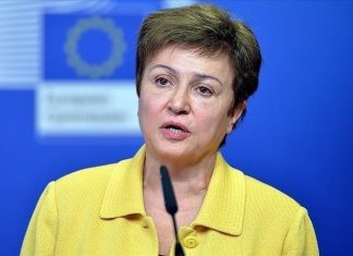 صندوق النقد يحذر من اتخاذ قرارات خاطئة لمعالجة الاقتصاد العالمي صندوق النقد يحذر من اتخاذ قرارات خاطئة لمعالجة الاقتصاد العالمي