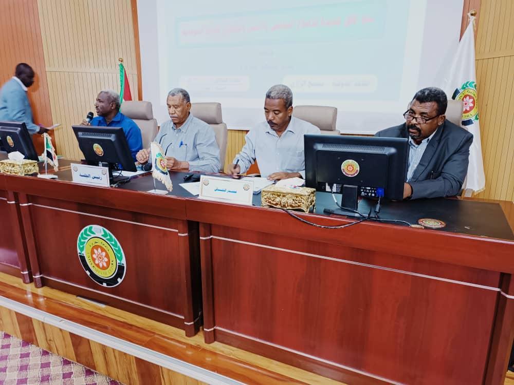 إنطلاقة ورشة المحور السياسي والأمني والقانوني ضمن مبادرة جامعة الجزيرة