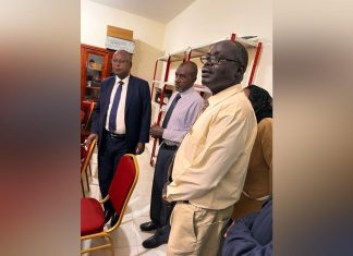 وزير العدل يتفقد إدارة التسجيلات التجارية بولاية الجزيرة وزير العدل يتفقد إدارة التسجيلات التجارية بولاية الجزيرة