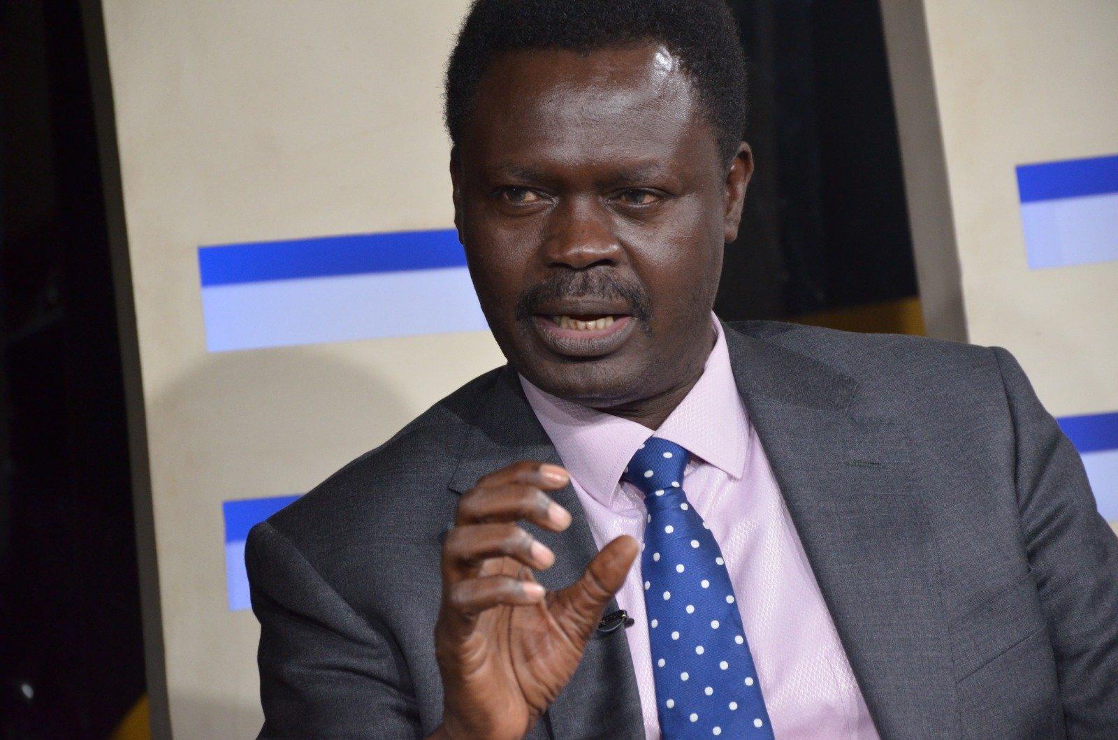 تحذيرات خطيرة من مناوي