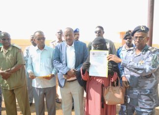 كسلا: تسليم اطفال اسرى الحرب الي ذويهم كسلا: تسليم اطفال اسرى الحرب الي ذويهم