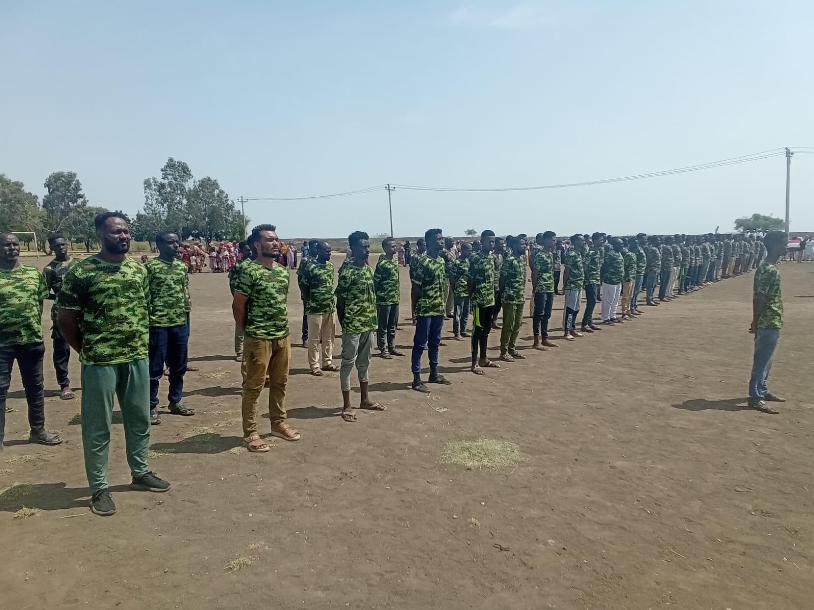 والي سنار يقف على تدريب المستنفرين بمنطقة سيرو بمحلية أبوحجار