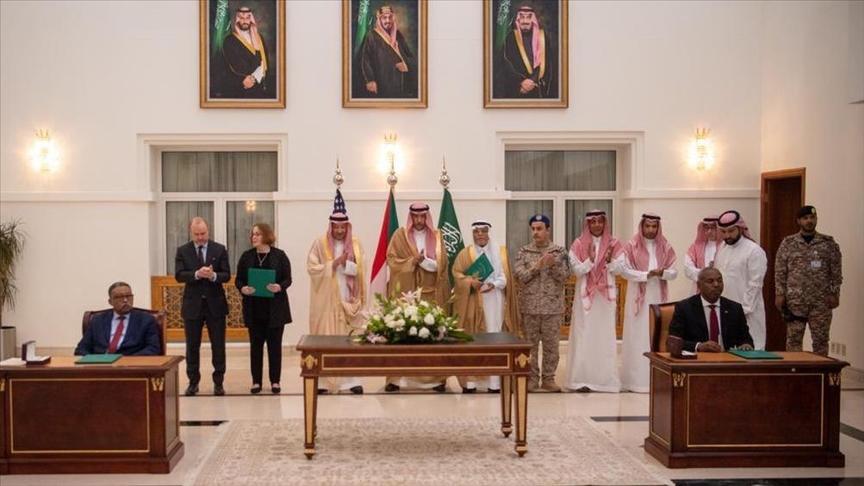 السعودية تعلن استئناف 