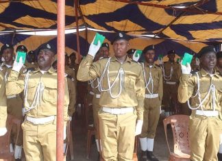 الدفاع المدني بالبحر الأحمر يحتفل بتخريج الدفعة (54) دفاع مدني الدفاع المدني بالبحر الأحمر يحتفل بتخريج الدفعة (54) دفاع مدني