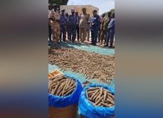 شرطة مكافحة المخدرات بالبحر الاحمر تضبط تجار مخدرات ومروجين شرطة مكافحة المخدرات بالبحر الاحمر تضبط تجار مخدرات ومروجين