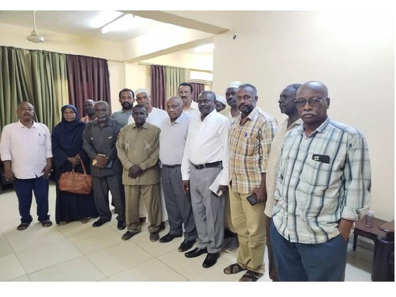 والي الخرطوم يبحث قضايا الخدمات والعودة الآمنة لمحلية امدرمان والي الخرطوم يبحث قضايا الخدمات والعودة الآمنة لمحلية امدرمان