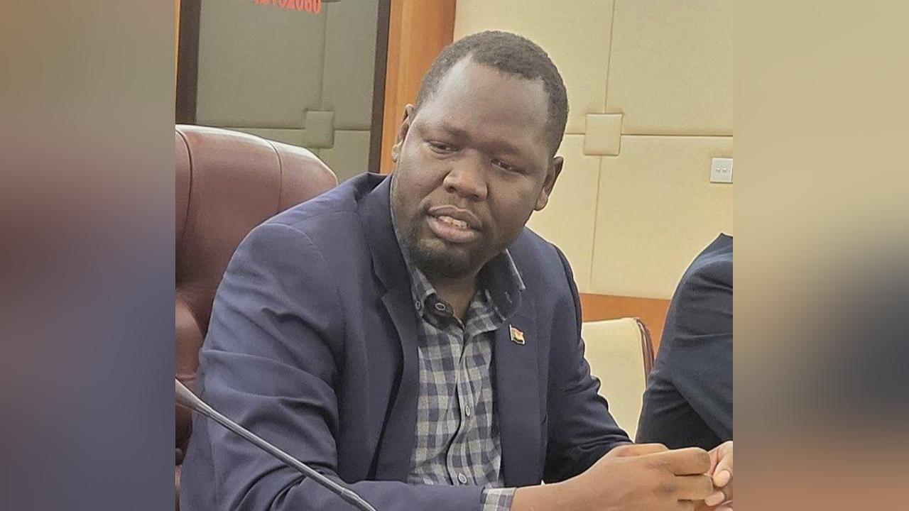 أردول يكشف تفاصيل مثيرة عن اغلاق اسواق العبيد في نيالا ويحذر من فصل عنصري جديد أردول يكشف تفاصيل مثيرة عن اغلاق اسواق العبيد في نيالا ويحذر من فصل عنصري جديد