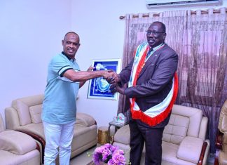 بادى يبحث مع مدير قصر السلام برامج التعاون مع حكومةالإقليم بادى يبحث مع مدير قصر السلام برامج التعاون مع حكومةالإقليم