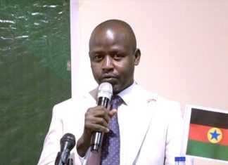 الهادي إدريس: البرهان ليس لديه صلاحية اقالتي الهادي إدريس: البرهان ليس لديه صلاحية اقالتي