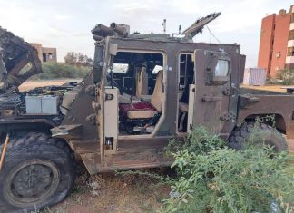 الجيش السوداني يكشف تفاصيل تدمير مدرعات إماراتية الجيش السوداني يكشف تفاصيل تدمير مدرعات إماراتية