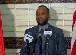 وزير الصحة الاتحادى يتفقد مركز نصر الدين للسكري بمدينة عطبرة وزير الصحة الاتحادى يتفقد مركز نصر الدين للسكري بمدينة عطبرة