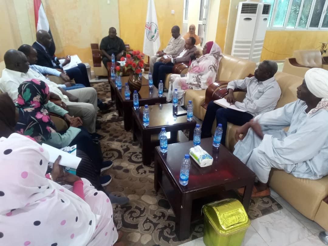 والي سنار يراس الاجتماع التنسيقي المشترك لمناقشة قضايا التامين الصحي والي سنار يراس الاجتماع التنسيقي المشترك لمناقشة قضايا التامين الصحي