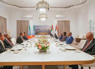 تفاصيل جلسة مباحثات بين البرهان وأبي أحمد تفاصيل جلسة مباحثات بين البرهان وأبي أحمد