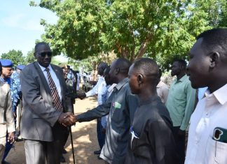 بادى يؤكد على دور الأجهزة النظاميةفي ترسيخ دعائم الأمن والإستقرار بادى يؤكد على دور الأجهزة النظاميةفي ترسيخ دعائم الأمن والإستقرار