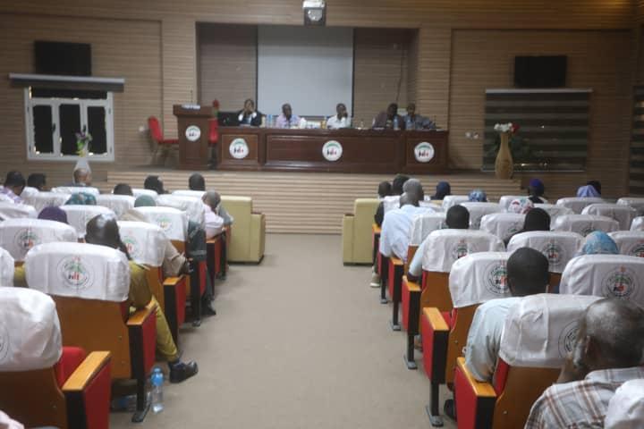 ورشة التطوير العقارى توجه بمخطط استعمالات الارض وفق الخطط والبرامج ورشة التطوير العقارى توجه بمخطط استعمالات الارض وفق الخطط والبرامج