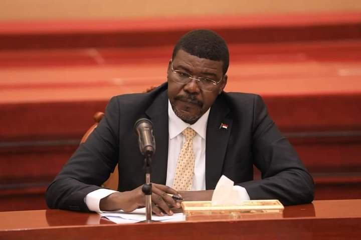 الطاهر حجر في أول تعليق على قرار اعفائه من مجلس السيادة ويكشف معلومات خطيرة عن قرارات البرهان واجتماعات المجلس ويوجه دعوة عاجلة للأعضاء.. عبث قائد الجيش الطاهر حجر في أول تعليق على قرار اعفائه من مجلس السيادة ويكشف معلومات خطيرة عن قرارات البرهان واجتماعات المجلس ويوجه دعوة عاجلة للأعضاء.. عبث قائد الجيش