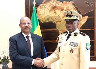 إبراهيم جابر يسلم رسالة من رئيس مجلس السيادة للرئيس الغابوني إبراهيم جابر يسلم رسالة من رئيس مجلس السيادة للرئيس الغابوني