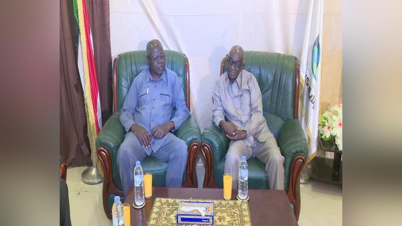 جراهام يبحث مع والي كسلا قضايا الإعلام وتوحيد الخطاب الإعلامي جراهام يبحث مع والي كسلا قضايا الإعلام وتوحيد الخطاب الإعلامي