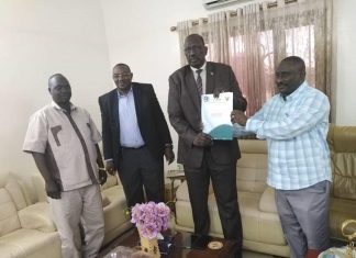 بادي يتسلم البيان الختامي وتوصيات ورشة تطوير وتنمية الإيرادات بالاقليم بادي يتسلم البيان الختامي وتوصيات ورشة تطوير وتنمية الإيرادات بالاقليم