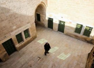 تدمير بيت السقا… الاحتلال ينتقم من تاريخ غزة المعماريّ تدمير بيت السقا... الاحتلال ينتقم من تاريخ غزة المعماريّ