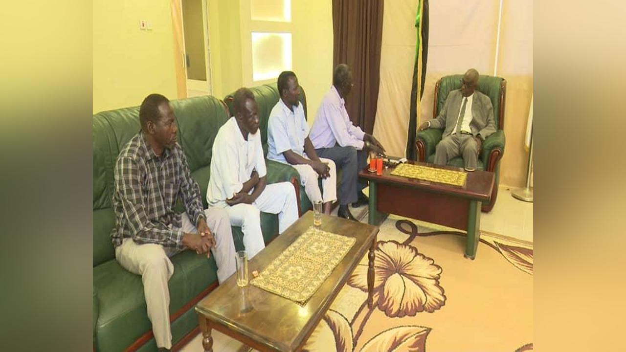 والي كسلا يلتقي مجلس عموم قبائل النوبة بالولاية والي كسلا يلتقي مجلس عموم قبائل النوبة بالولاية