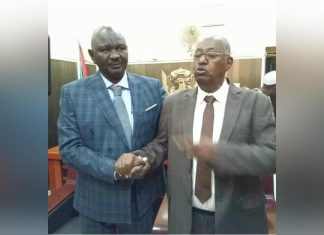 د. عصام الدين هارون يتسلم مهامه رسمياً والياً لغرب كردفان د. عصام الدين هارون يتسلم مهامه رسمياً والياً لغرب كردفان