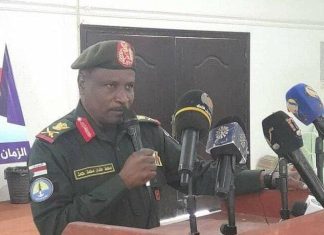 قائد الجيش ببورتسودان يحذر جهات من الفرفرة قائد الجيش ببورتسودان يحذر جهات من الفرفرة