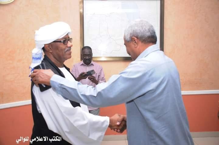 مصطفى محمد نور يباشر مهام منصبه والياً للبحر الأحمر مصطفى محمد نور يباشر مهام منصبه والياً للبحر الأحمر