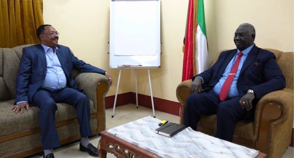 عقار يبلغ مدير شركة الموارد المعدنية تأكيدات بشأن التعدين عقار يبلغ مدير شركة الموارد المعدنية تأكيدات بشأن التعدين