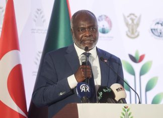 السودان: أنتجنا من الذرة والسمسم ما يكفي حاجتنا ويفيض السودان: أنتجنا من الذرة والسمسم ما يكفي حاجتنا ويفيض