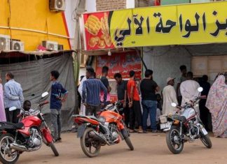 الجوع يهاجم السودانيين: الحرب تدفع الملايين نحو خطر انعدام الغذاء الجوع يهاجم السودانيين: الحرب تدفع الملايين نحو خطر انعدام الغذاء