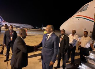 عقب مشاركته في قمة الايقاد بجيبوتي البرهان بعود للبلاد عقب مشاركته في قمة الايقاد بجيبوتي البرهان بعود للبلاد