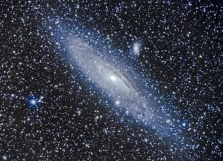 المجرات المراهقة: مسارات وتحوّلات في مرحلة البلوغ المجرات المراهقة: مسارات وتحوّلات في مرحلة البلوغ