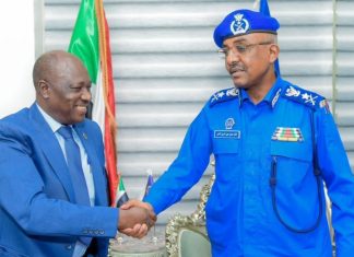 وزير الداخلية يتسلم مهامه وزير الداخلية يتسلم مهامه