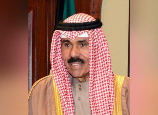 رئيس مجلس السيادة يعزى في وفاة أمير الكويت رئيس مجلس السيادة يعزى في وفاة أمير الكويت